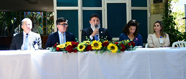 Em comemoração ao aniversário do Hospital de Base, profissionais de saúde são homenageados